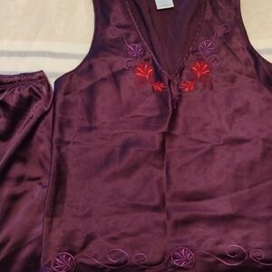 Women's medium Silky short pajamas